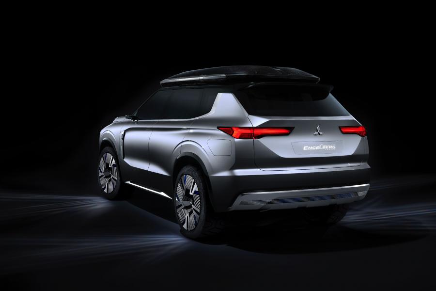  Mitsubishi Engelberg Tourer 2019 года  (фото 2 из 38)